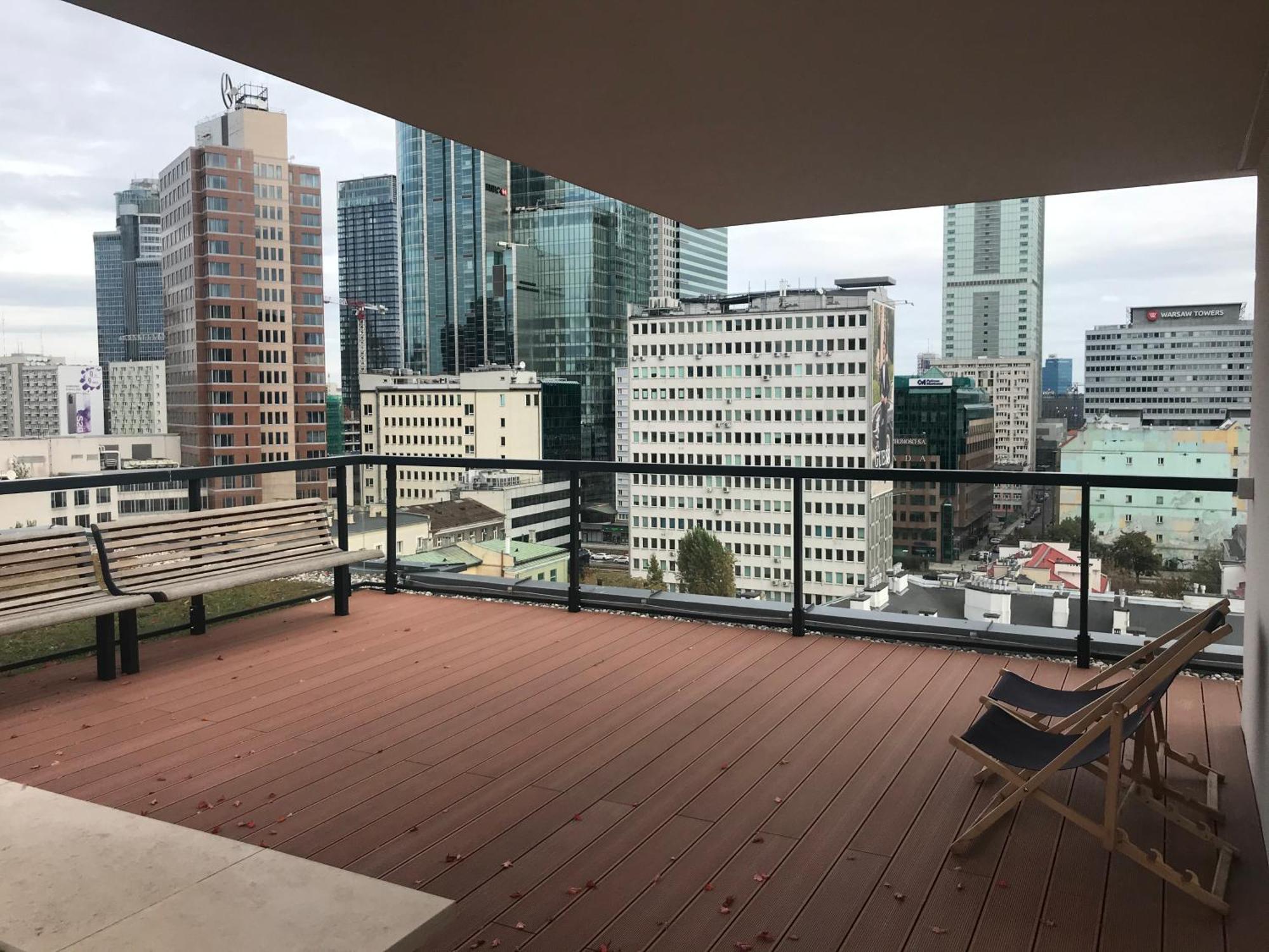 Sienna 65 - Taras Na Dachu Z Panorama 360 Na Warszawe -roof Terrace With A Beautiful View - Prywatny Balkon - Private Balcony - Better Butas